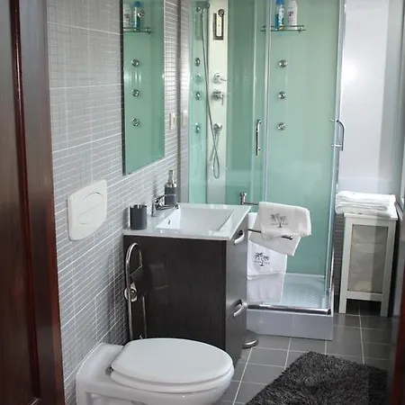 Homestay Pool & Sea Oporto *